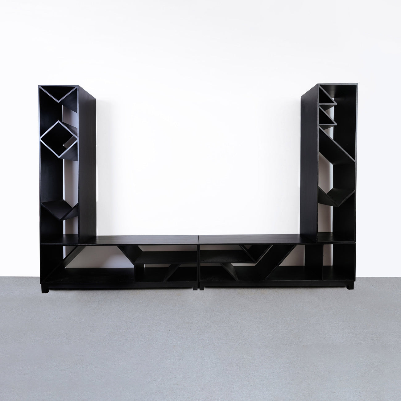 France & Son, Bonucci Media Storage System