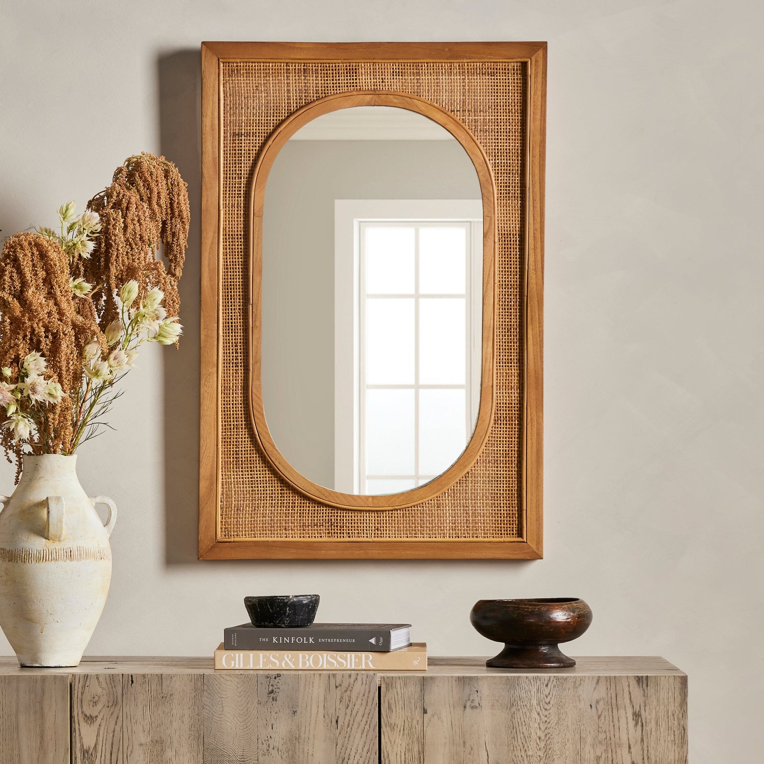 Four Hands, Candon Mirror